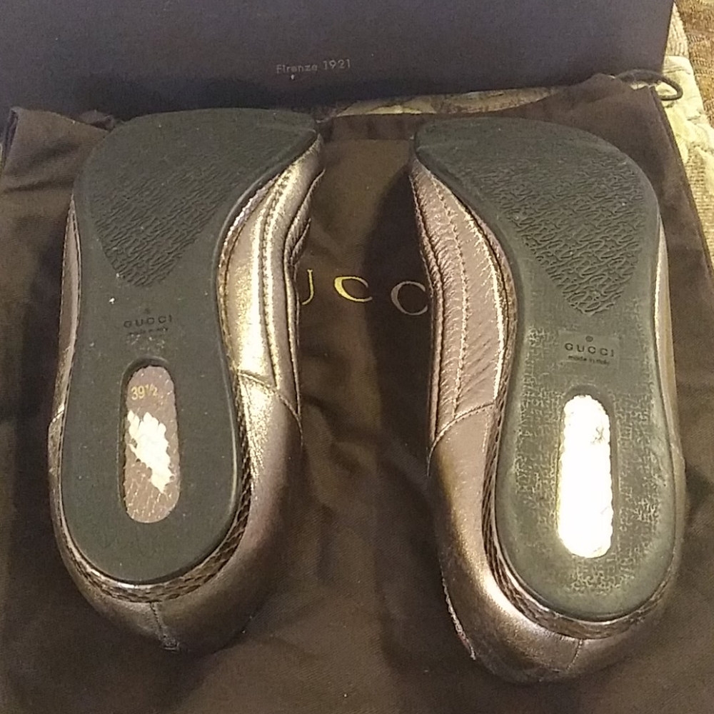 Pre-Owned Gucci Metallic Flat Sandles - Picture 3 of 16